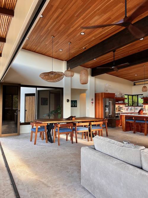 Open-plan living looking to the kitchen